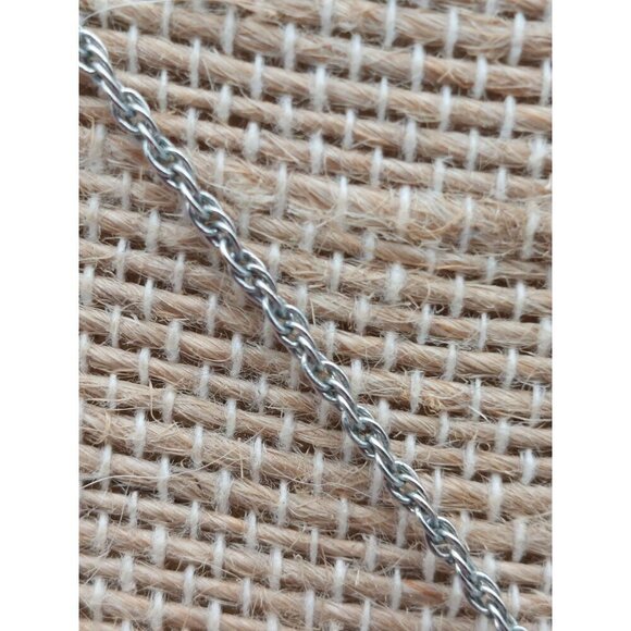 Beautiful Carolee Open Works Crystal Pendant Necklace Floral Domed 16" MINT - Picture 5 of 11